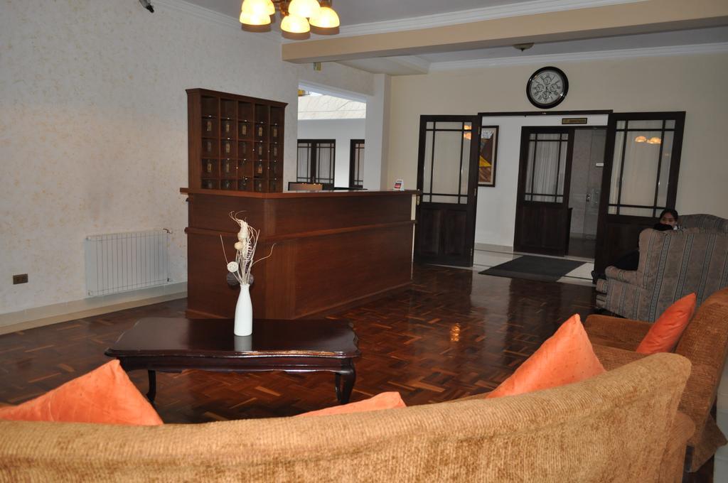 Hostal Patrimonio - Potosí المظهر الخارجي الصورة