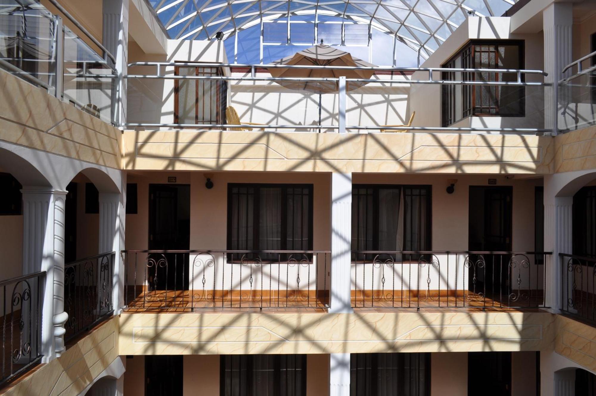 Hostal Patrimonio - Potosí الغرفة الصورة